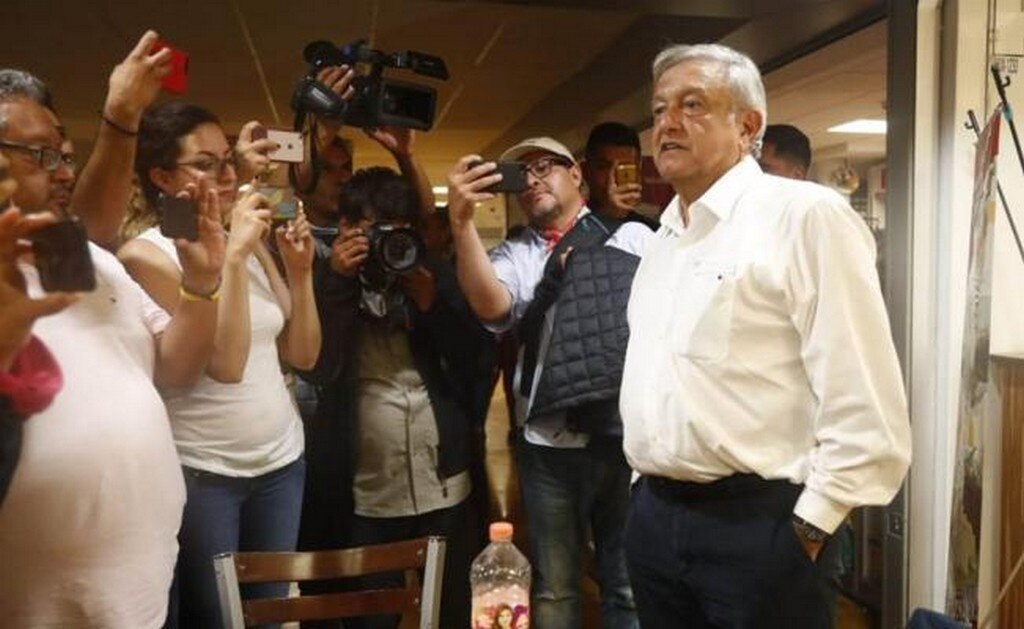 Tráiler de la muerte deriva de guerra contra narco de FCH para legitimarse: AMLO