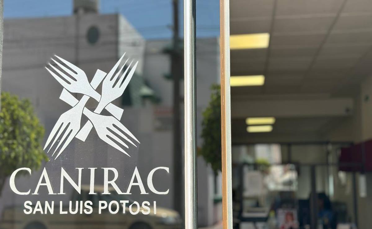 Anuncian restauranteros que preparan aplicación para reservaciones en SLP