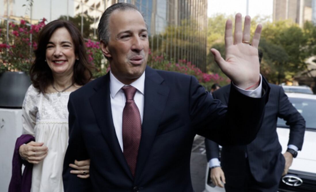 José Antonio Meade Kuribreña, candidato de la coalición Todos Por México, y su esposa Juana Cuevas. Foto: Luis Cortés