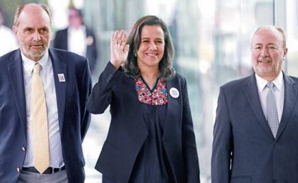 AMLO juega con el NAIM y con México, dice Zavala