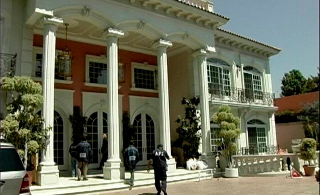 Casa asegurada a Zhenli Ye Gon perteneció a un político: López Obrador