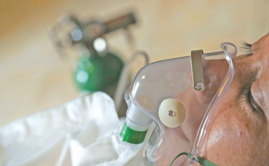 Piden a potosinos evitar hacer compras de pánico de oxígeno medicinal