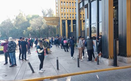 Luis Miguel desata furor en SLP: largas filas por boletos gratis y la Arena Potosí, lista para brillar 