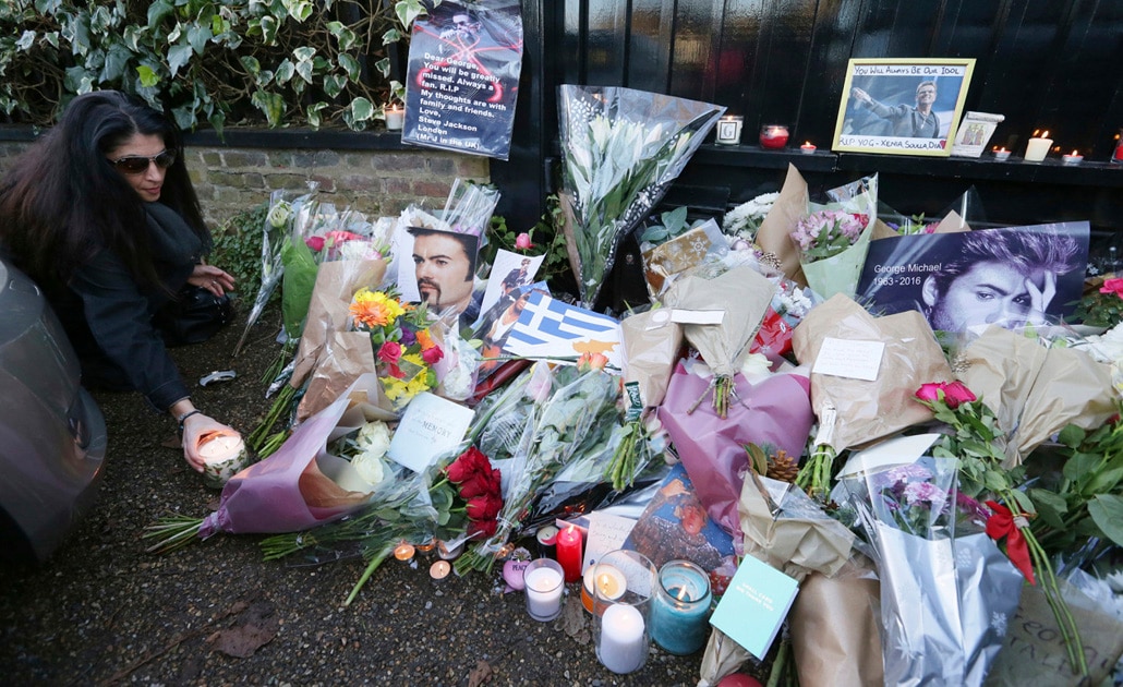 Familia de George Michael pide a fans retirar tributo al cantante