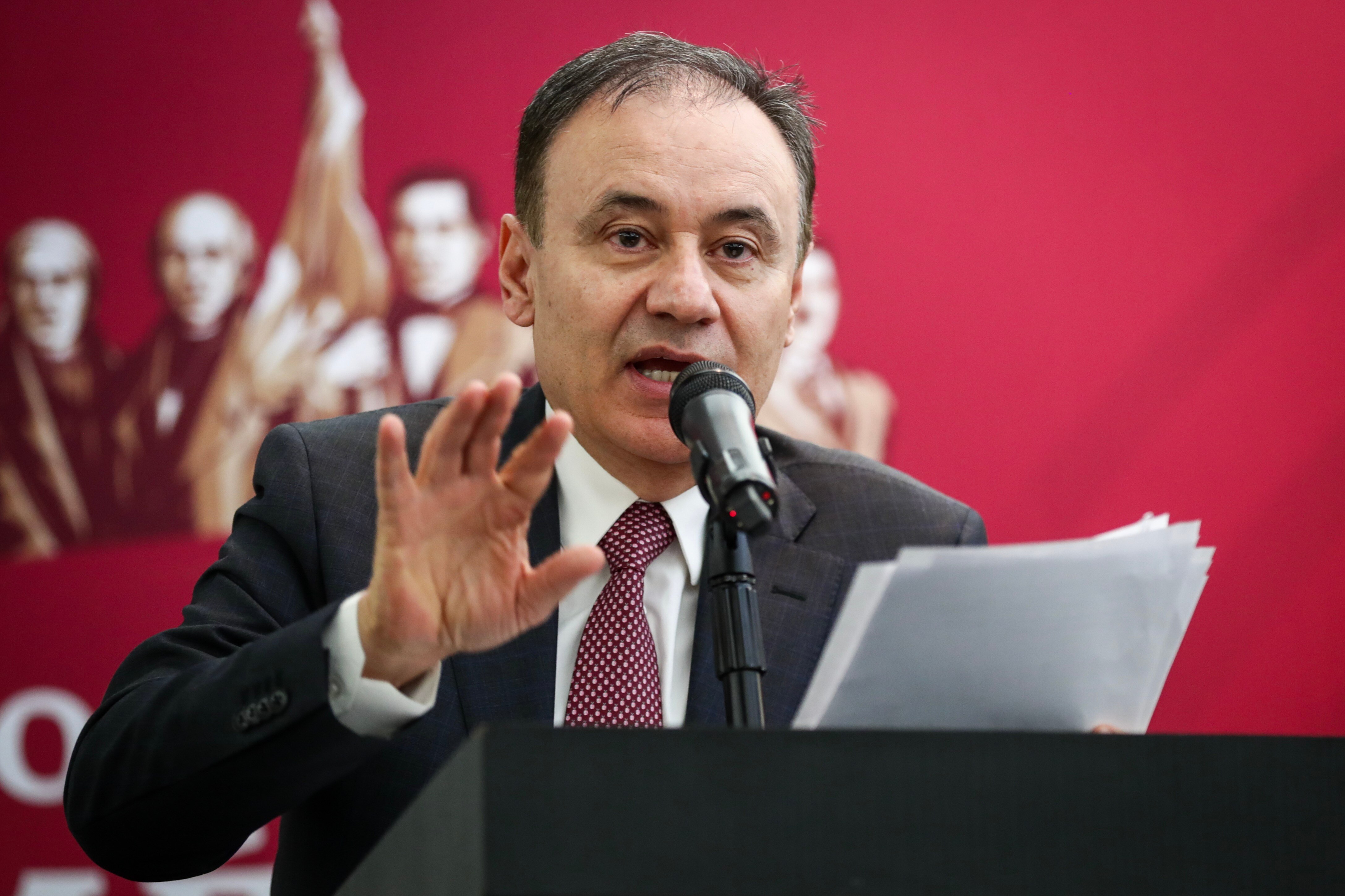 A mitad de sexenio se reducirá incidencia delictiva en México: Durazo