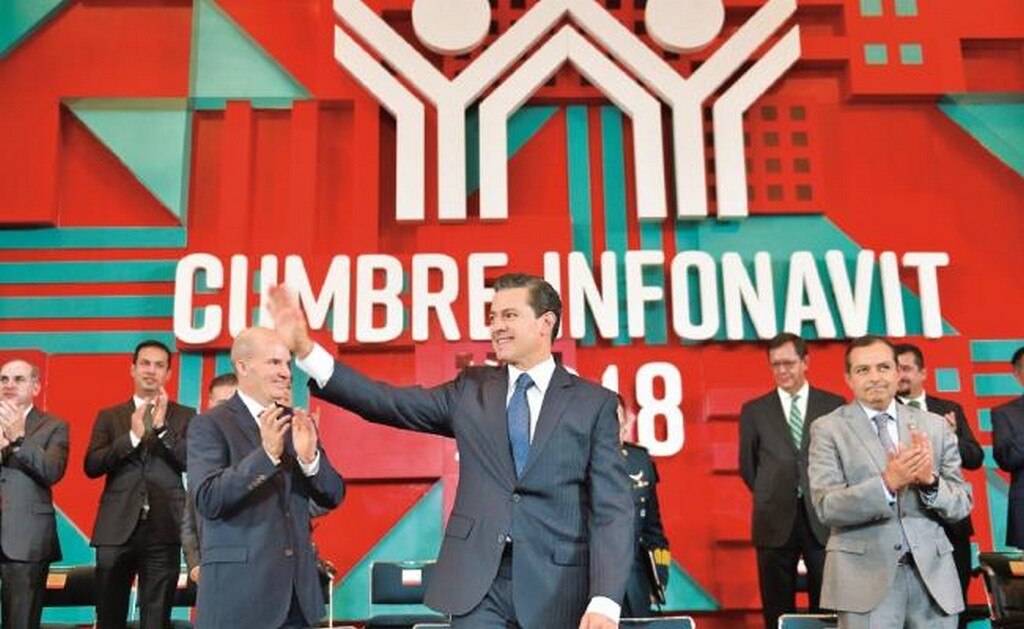 Nadie negocia declinación conmigo, dice Peña Nieto
