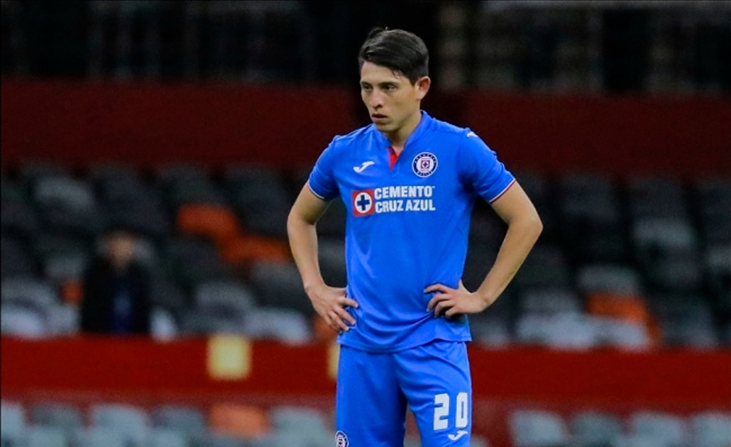 Cruz Azul debuta a su segundo futbolista en la era Caixinha