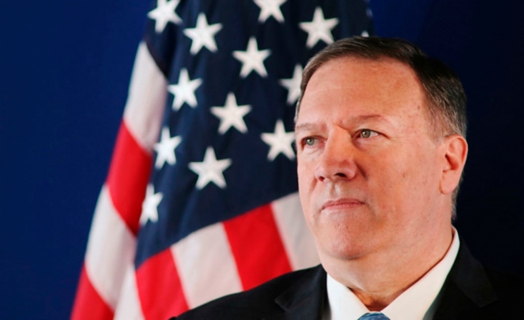Pompeo denuncia "acoso" al Departamento de Estado en intento de destitución de Trump