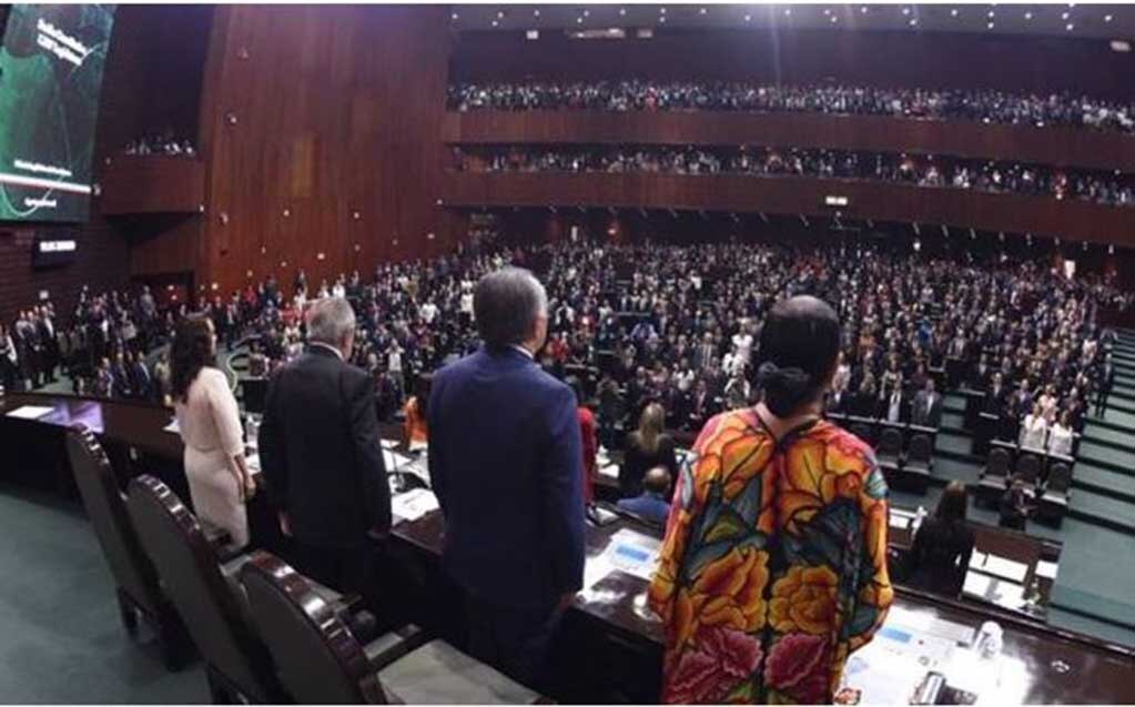 PT da 4 diputados a Morena; bancada sube a 256