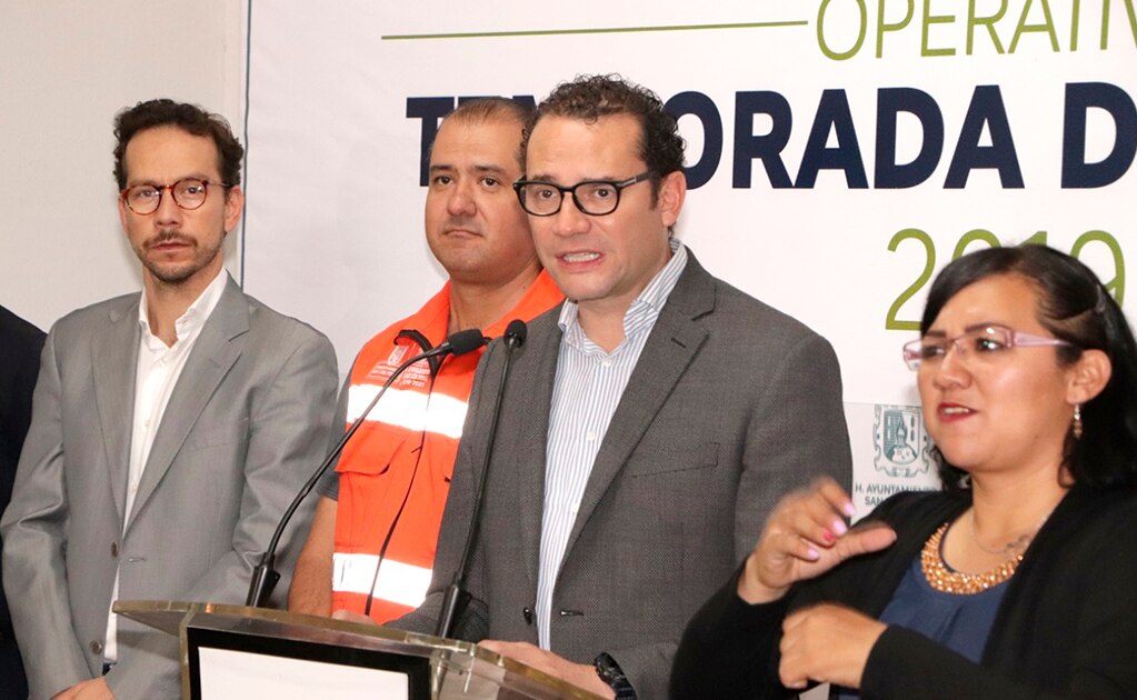 Mayoría de vialidades se encuentran abiertas tras fuerte lluvia en la capital