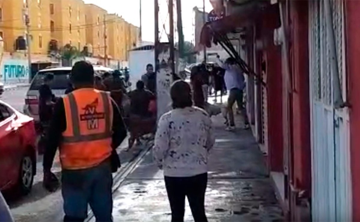 Vecinos linchan a presunto ladrón en Residencial del Bosque en SLP