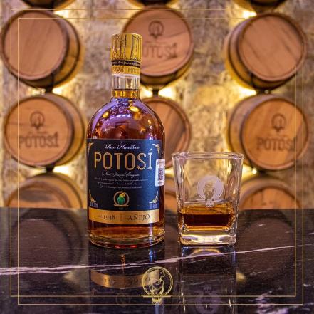 Vuelve Ron Huasteco Potosí, uno de los mejores del mundo, tras 85 años de historia