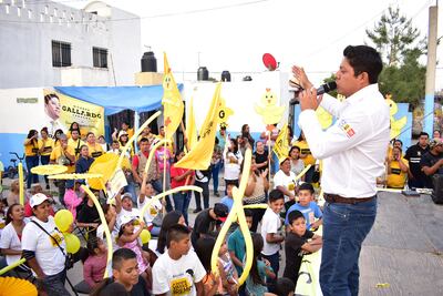 Gallardo Cardona propone eliminar cuotas escolares