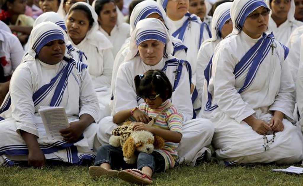 India investiga a congregación de la Madre Teresa por presunta venta de bebés