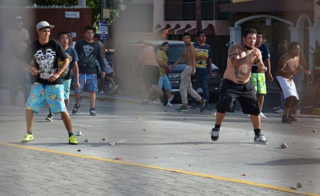  Así se vivió la pelea entre aficionados de Veracruz y Pumas