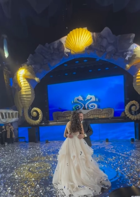 Vals de Victoria con su padre. Foto: Captura de pantalla