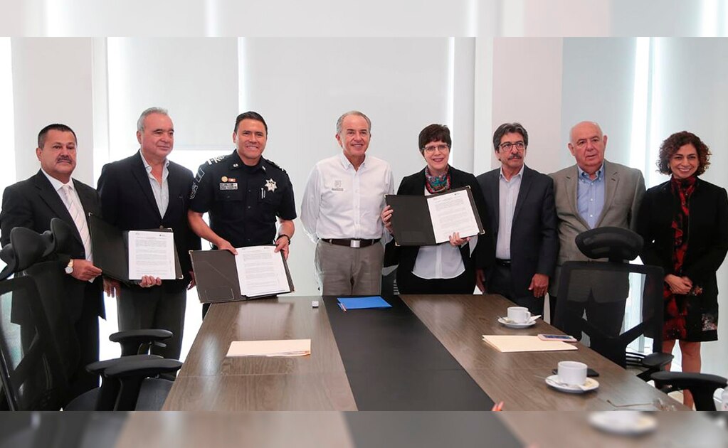 Firman convenio para alfabetización de personas privadas de su libertad