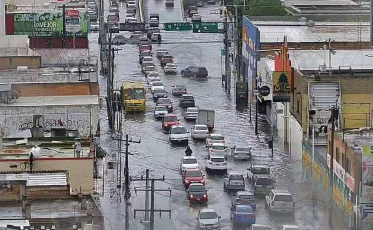 Por lluvias e inundaciones cierran vialidades en SLP