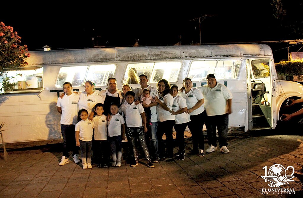 Súbale hay comida: Tacos joven