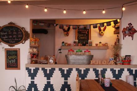 ¡Delicia de temporada! Un pulque curado de cempasúchil en SLP para recordar a los que ya se fueron