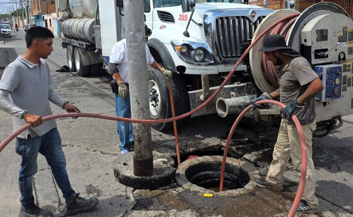Se han desazolvado 80 puntos críticos de la capital de SLP para evitar inundaciones durante lluvias: Galindo 