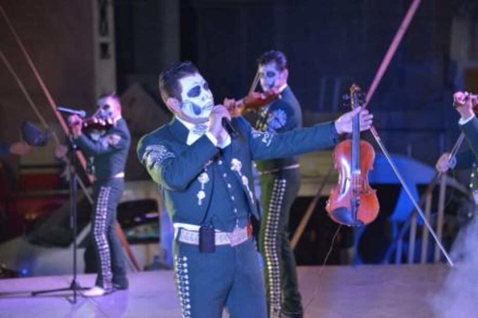 Con caravana y huapangueros concluye “Xantolo se vive en tu ciudad” en zona metropolitana de SLP