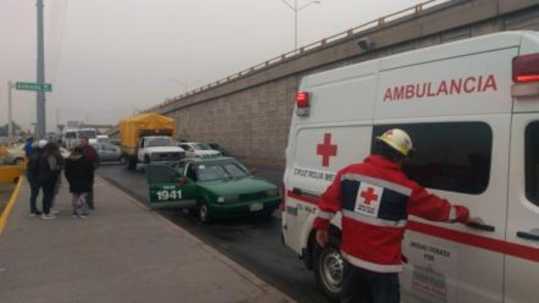 Lluvia y prisas prenavideñas dejan al menos 4 choques 