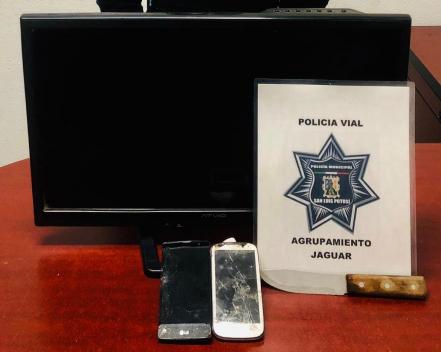 Detienen a mujer por robo al norte de la capital potosina