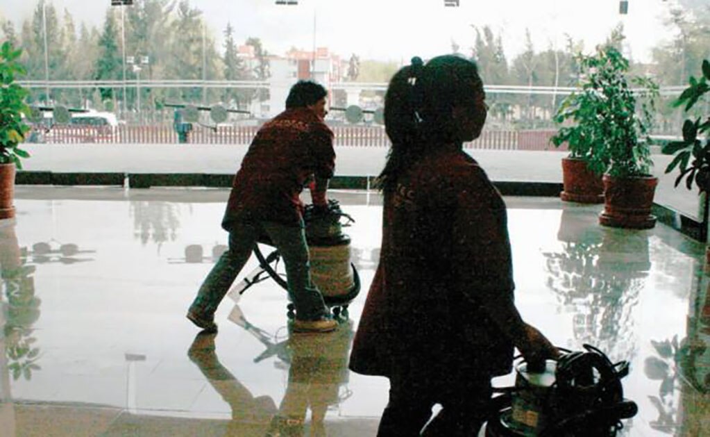 Cámara de Diputados sube pago a empleados de limpia