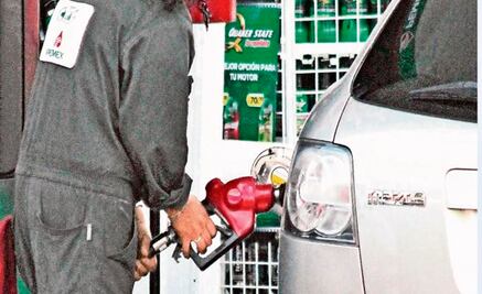 Mezclar etanol en gasolinas reducirá precio de 2 a 5 pesos, aseguran
