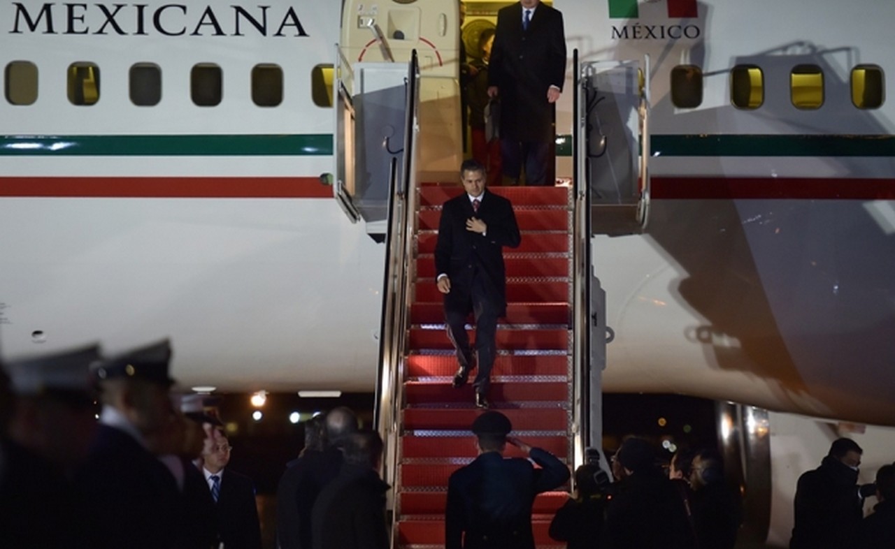  Los manjares del avión presidencial; gastó Peña 26 mil pesos por hora en platillos