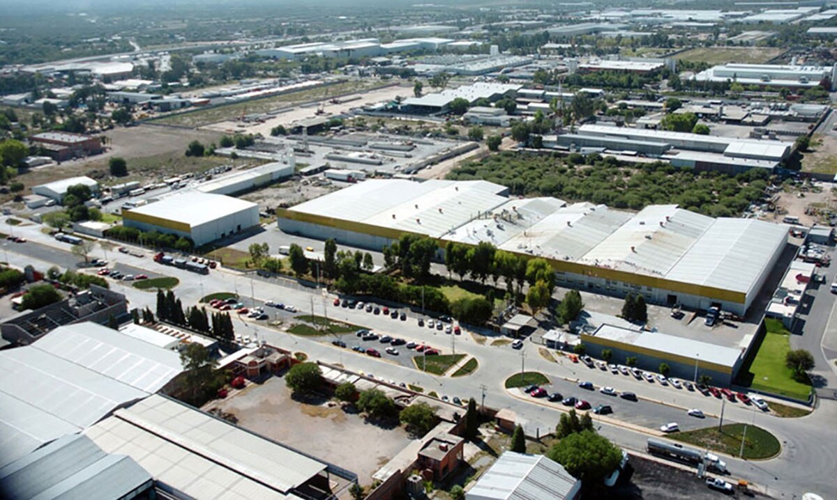 Menos de la mitad de las empresas renovaron licencias de funcionamiento 