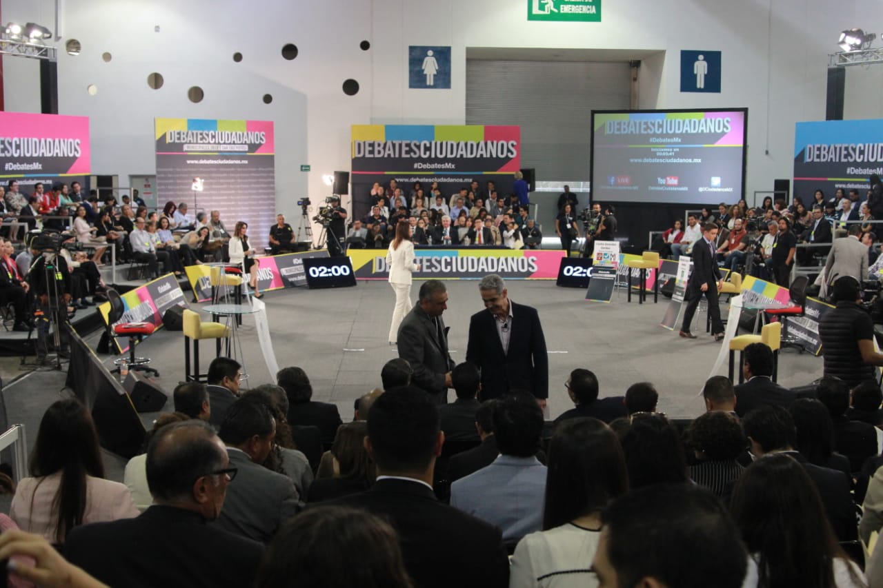 Debate empresarial entorpecen a debate oficial: García Moreno 