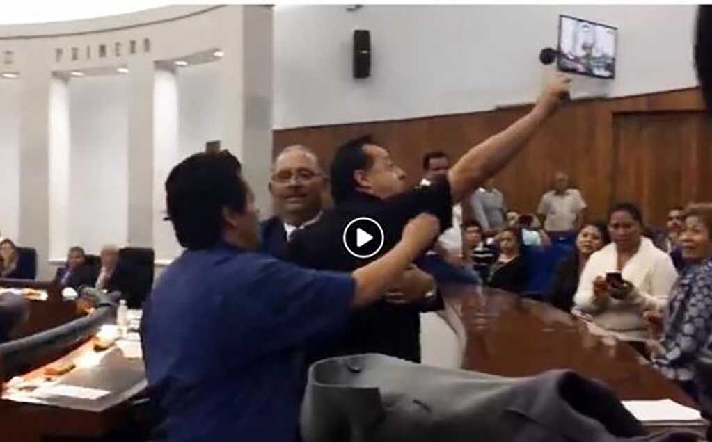 Visitaduría llevará caso del "zafarrancho" en Congreso del Estado