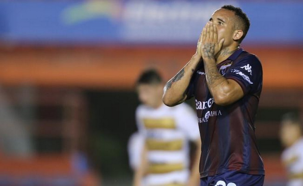 Imago7. Lago Soares en lamento durante el juego de la jornada 8 dela Liga de Ascenso MX