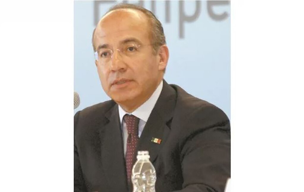 Llama Calderón "curita de cuarta" a Solalinde tras dichos a LeBarón