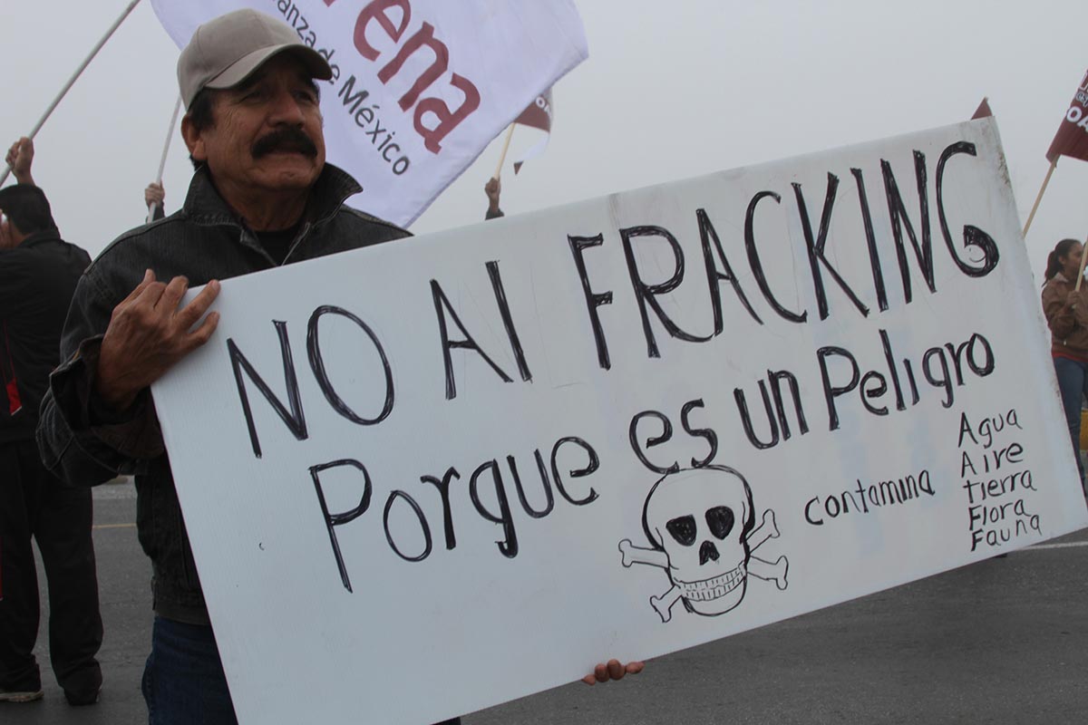 Continúan manifestaciones contra el "Fracking"