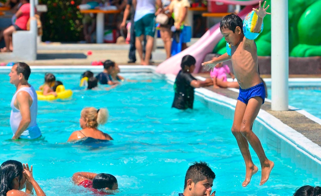 Advierte IMSS de riesgos por uso de albercas públicas en este periodo vacacional