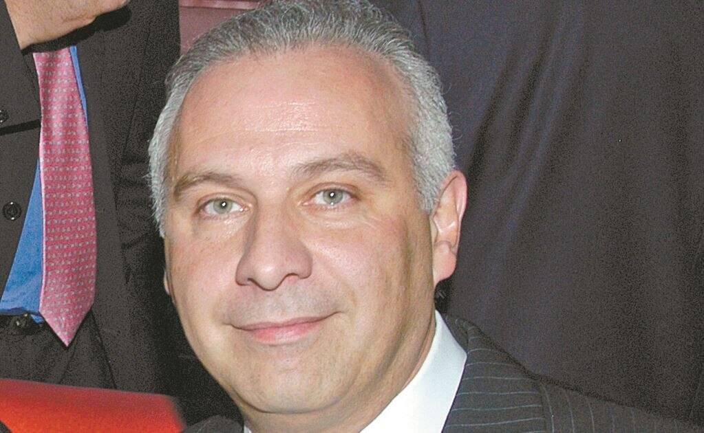 Desiste Collado de amparo contra bloqueo de sus cuentas bancarias