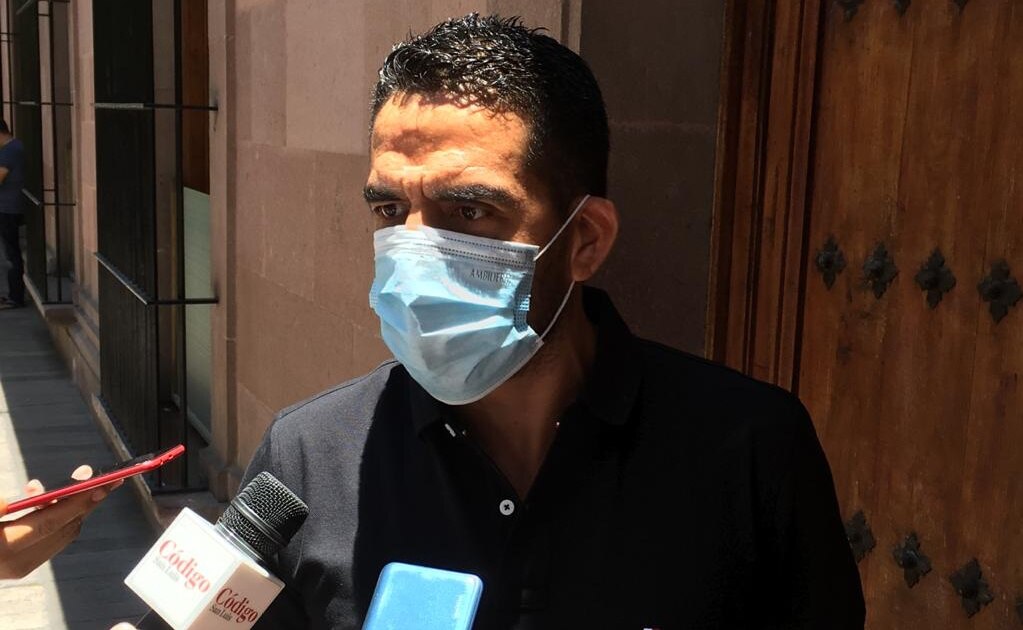 Emiten recomendación contra edil de Matehuala por caso de abuso policial