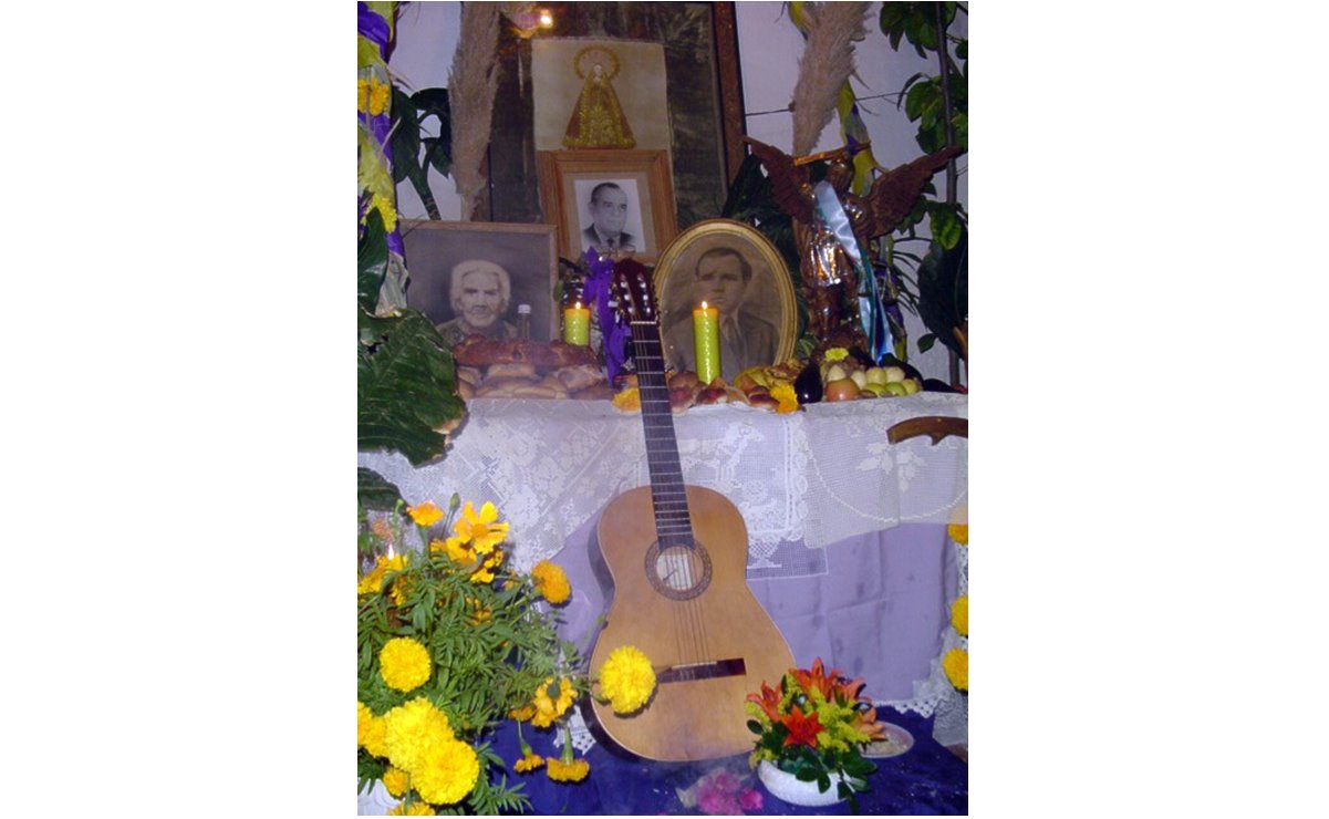 Protección Civil reitera llamado a potosinos a festejar Día de Muertos en casa