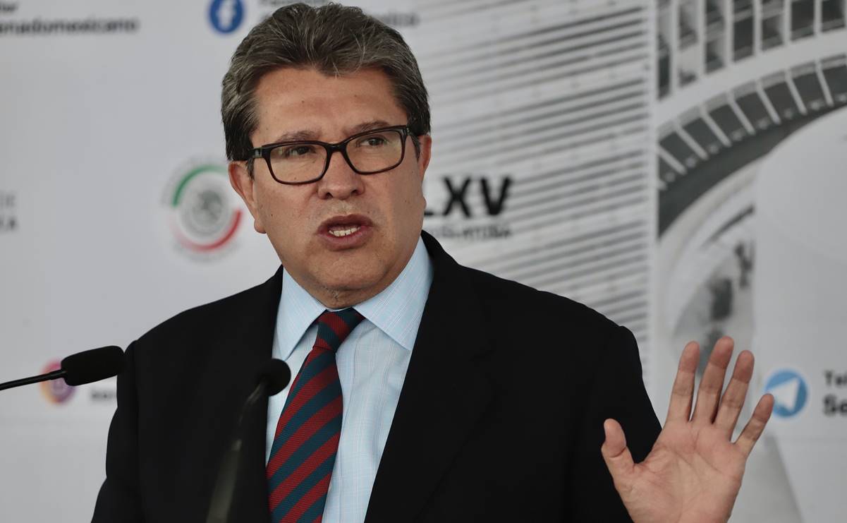 Monreal exige justicia para Debanhi Escobar; reprueba actuación de Fiscalía