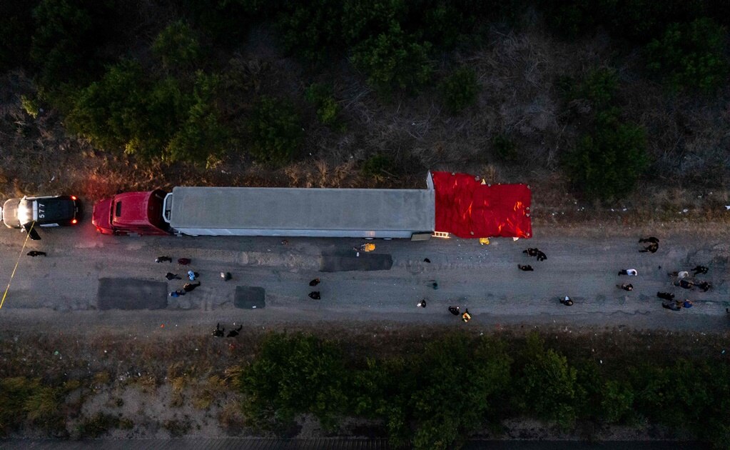 Sube a 27 la cifra de migrantes mexicanos muertos tras abandono de tráiler en Texas, reporta cónsul