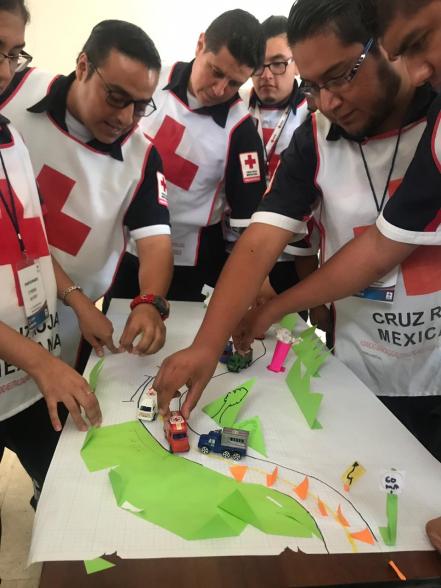 Preparan a personal de la Cruz Roja para el adecuado manejo de ambulancias