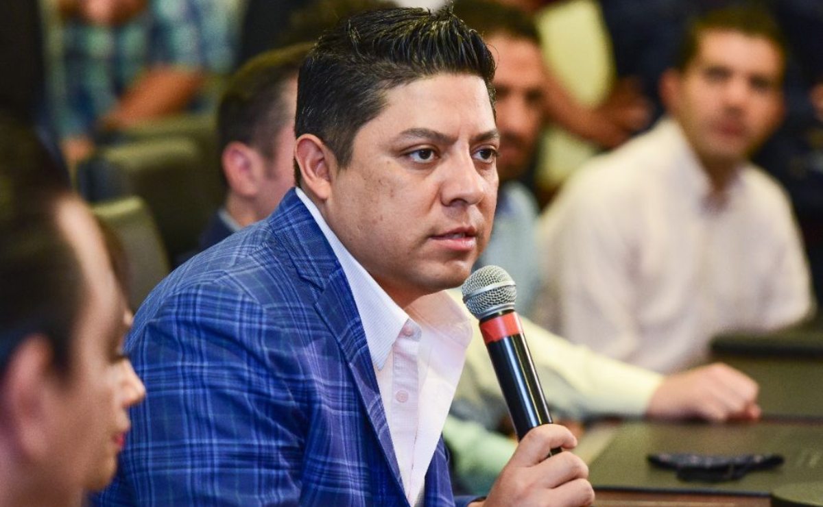 Terminación de Puente Fenapo, obra prioritaria para arranque del nuevo gobierno, dice Ricardo Gallardo