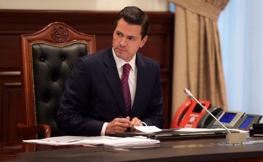 Peña Nieto envía condolencias a Mancera por muerte de su madre