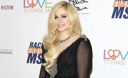  ¿Avril Lavigne eres tú?, la cantante responde a los que la dan por muerta