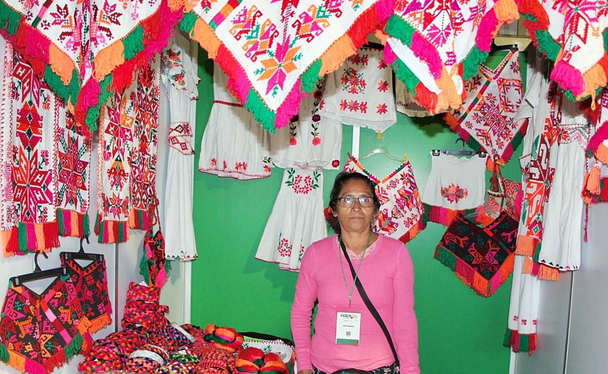 “Consumir sin regatear”: Gallardo llama a valorar las artesanías locales en la Fenapo