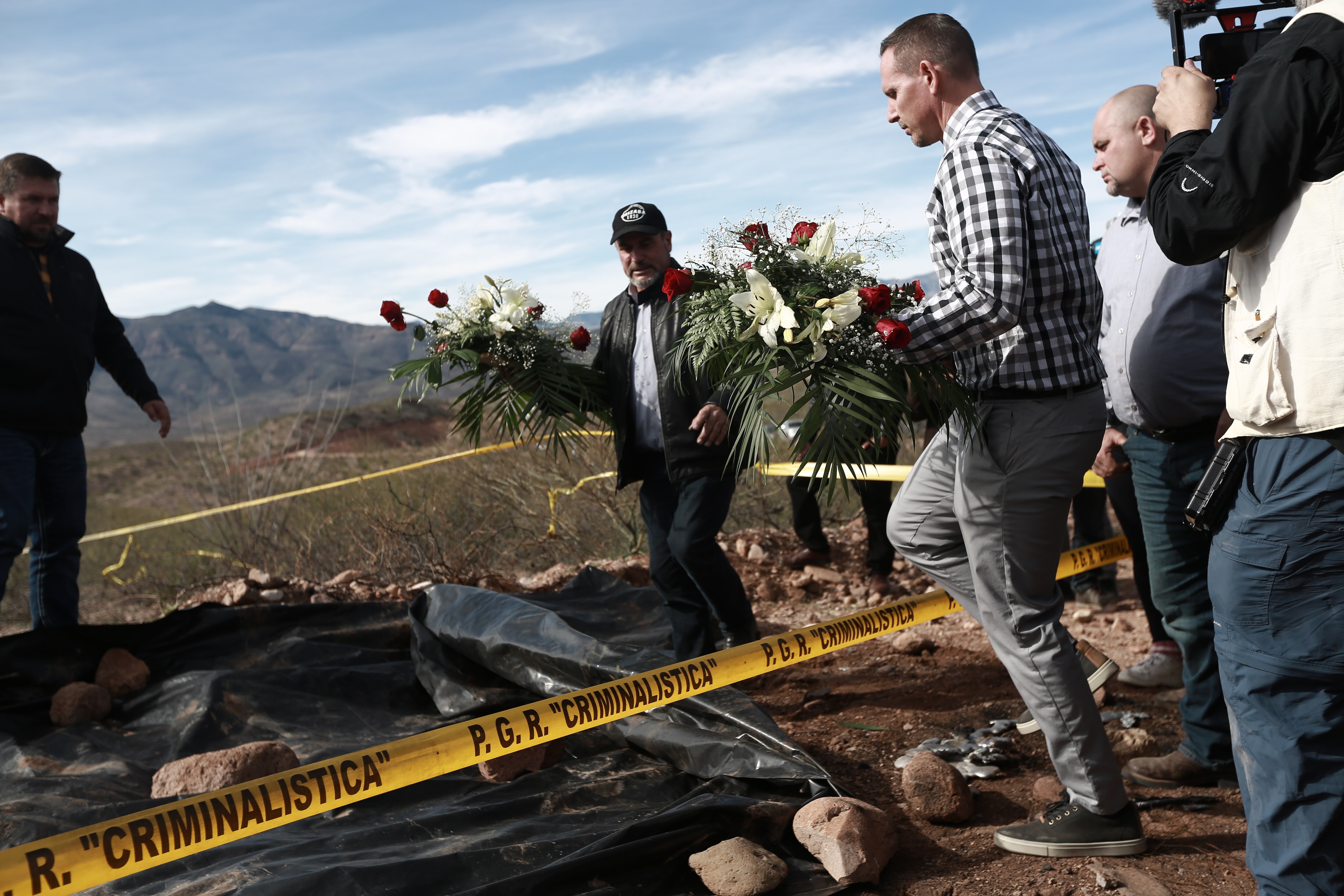 Ofrezco las cenizas de mi hija, que recuerden esta masacre: LeBarón