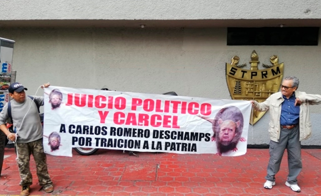 Disidentes petroleros protestan contra Romero Deschamps